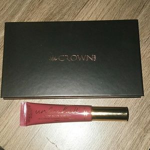 Crown Pro Eyeshadow Palette + Wander Mascara